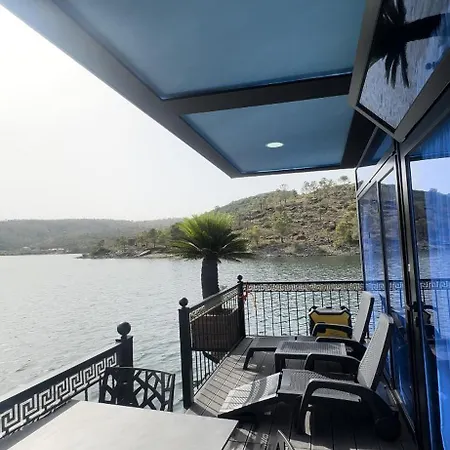 Dream House Villa *